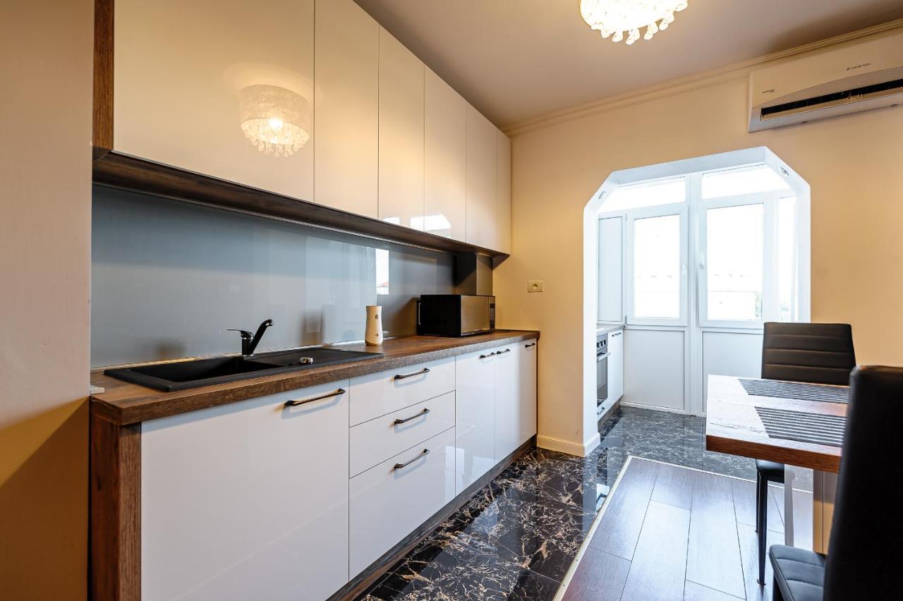 Feeling Home Apartment Arad Exterior foto